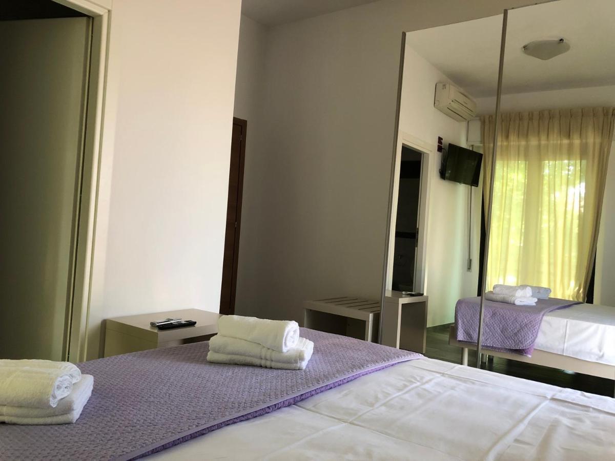 Vinsea Hotel Bellaria-Igea Marina Exterior foto
