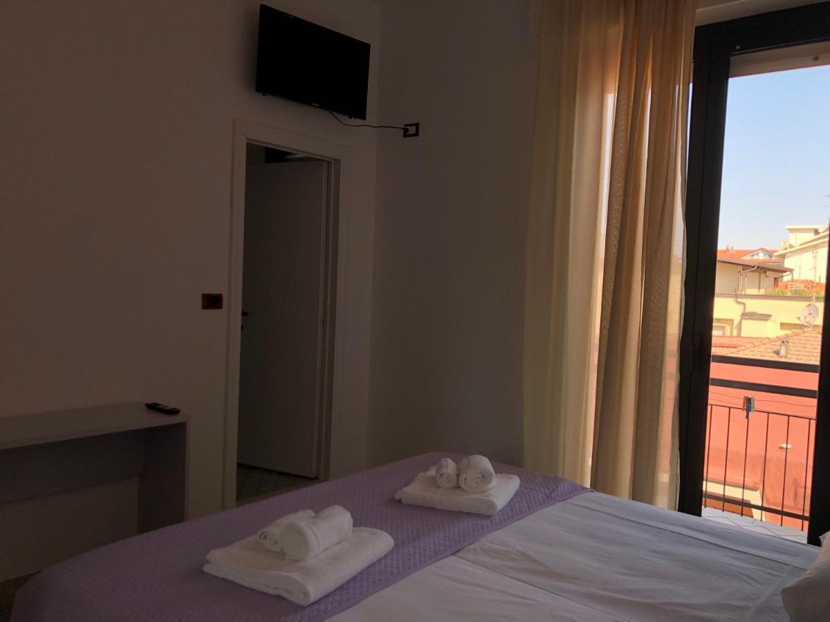 Vinsea Hotel Bellaria-Igea Marina Exterior foto